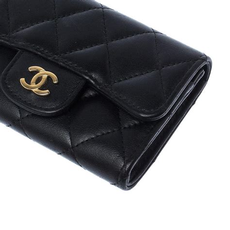 chanel classic small quilted wallet